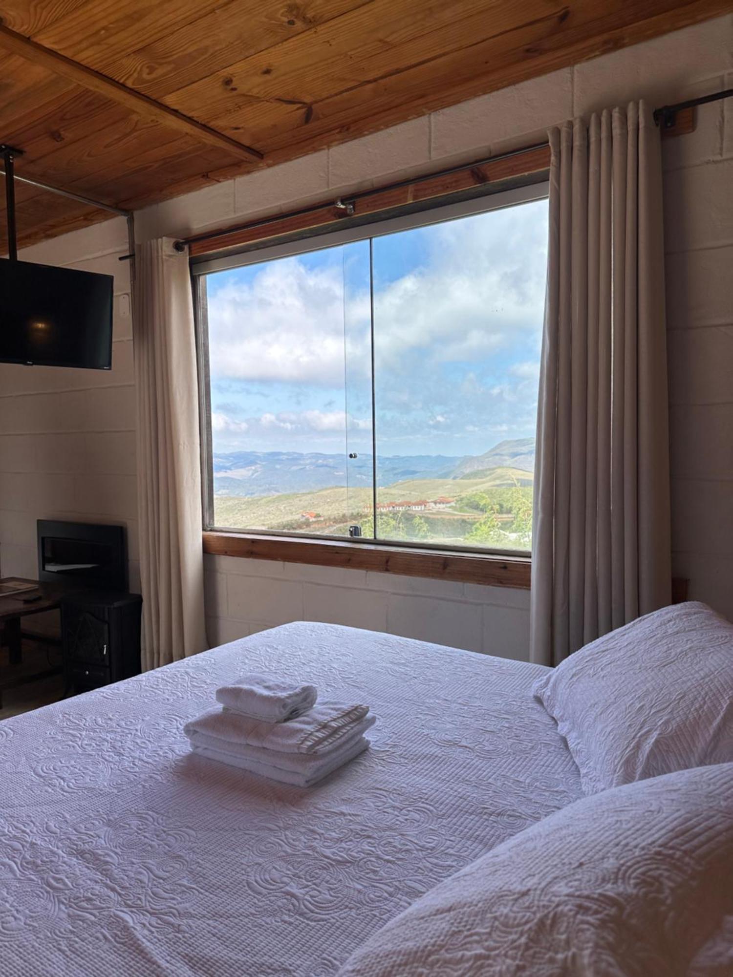 Bed & Breakfast Do Rei Arthur Lavras Novas