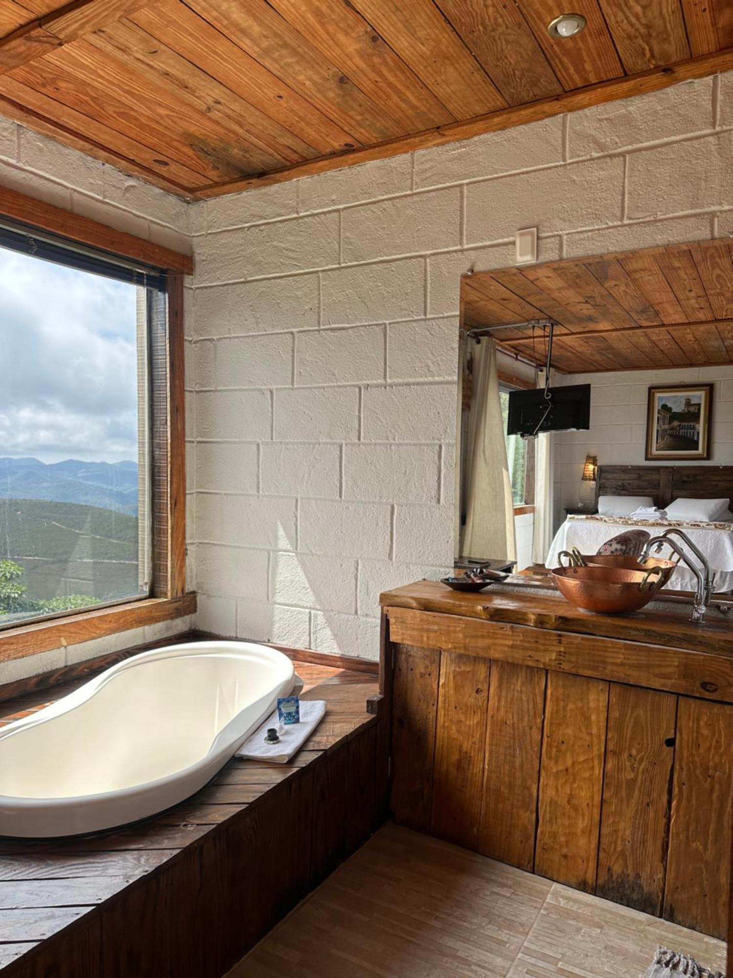 Do Rei Arthur Bed & Breakfast *